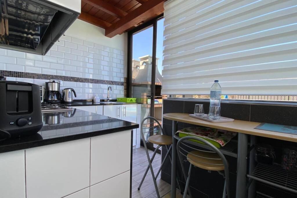 Estudio Agradable, Con Jacuzzi, Terraza Y Barbacoa, Totalmente Independiente Διαμέρισμα Κοραλέχο Εξωτερικό φωτογραφία