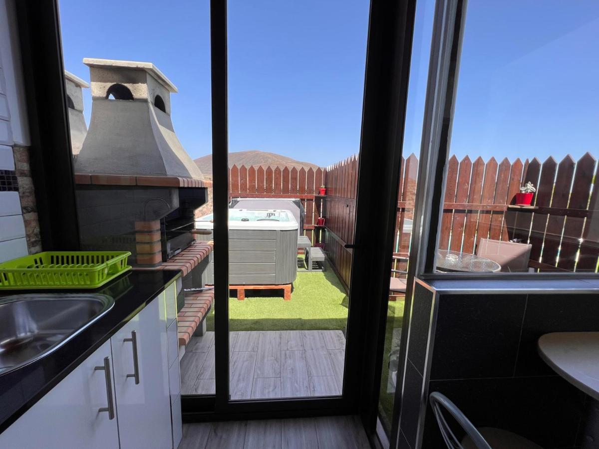Estudio Agradable, Con Jacuzzi, Terraza Y Barbacoa, Totalmente Independiente Διαμέρισμα Κοραλέχο Εξωτερικό φωτογραφία