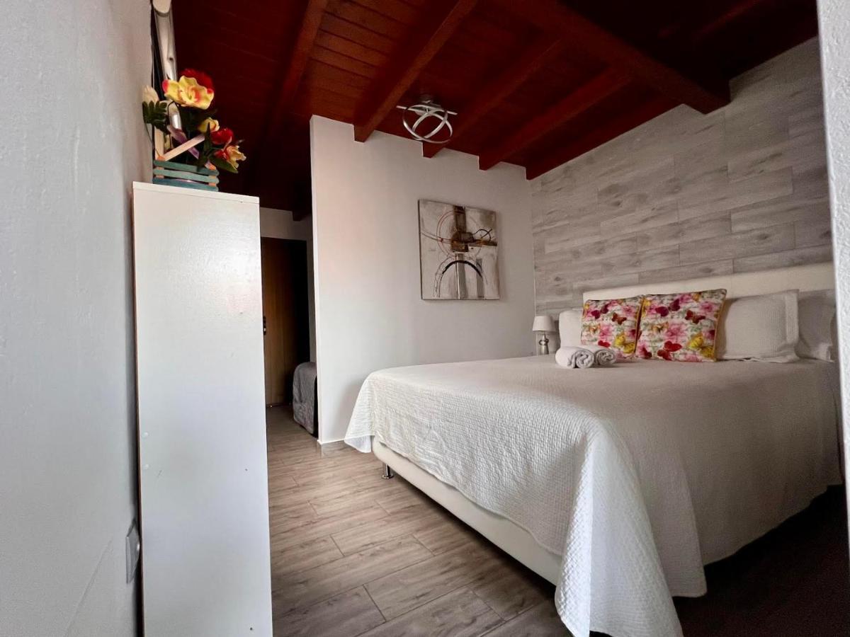 Estudio Agradable, Con Jacuzzi, Terraza Y Barbacoa, Totalmente Independiente Διαμέρισμα Κοραλέχο Εξωτερικό φωτογραφία